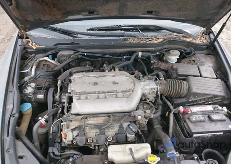 2005 Honda Accord 3.0 Ex из США, поврежденный, VIN 1HGCM66585A029675